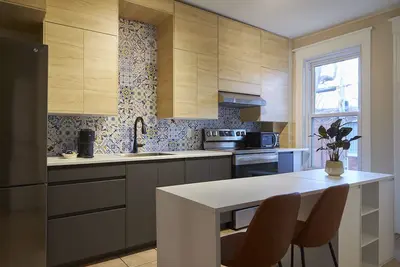 Image de Your new home in the Plateau! Minimum stay of 31 days.