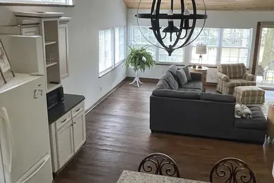 Image de Overlook the beauty of The Grand River