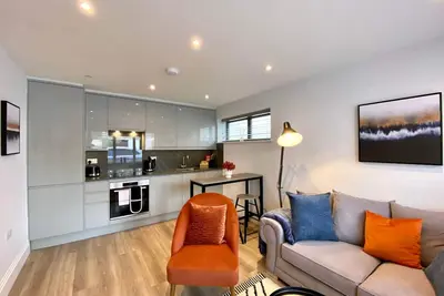 Image de Windsor Gem: 1 Bed|1 Bath| Free Parking