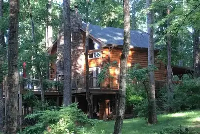 Image de Napaw Mountain Log Cabin ~ A Magical MountainTop Experience
