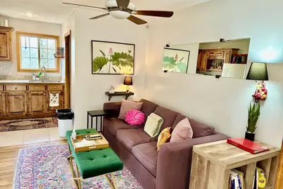 Image de Hot Tub! Large deck, Bbq grill, fire pit & Arkansas Sunsets!