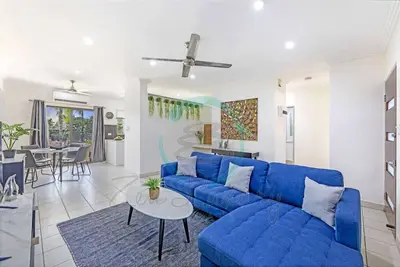 Image de Zen by the Coast: 2-Br Cozy Retreat Near Uni/Shops