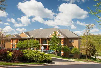 Image de Studio Condo, Sleeps 4, at The Falls Village, Branson Missouri!