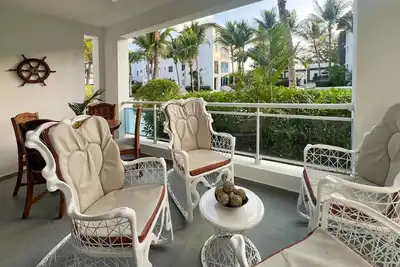 Image de Comfortable apartment, ideal for family time. Super close toDominicus Beach