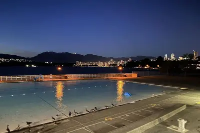 Image de Beachfront Fully Furnished Condo, 2 Beds 2 Baths