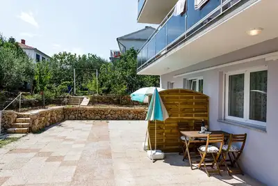 Image de Appartement d'une chambre avec la terrasse Krk (A-22425-a)