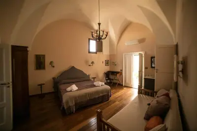 Image de Elegant building with sea view in Gallipoli Salent