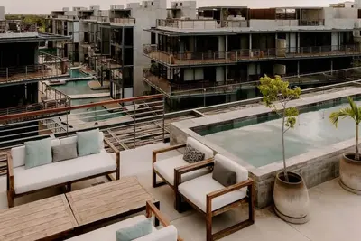 Image de Luxe 3br Ph | Cenote, Sauna, Gym & Pool included