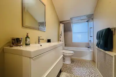 Image de Historic Charm @ Prime Location