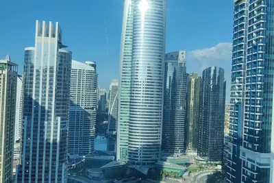 Image de Luxury Lakeview Apartment