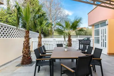 Image de Appartement de vacances pour 5 personnes  + 2 enfants env. 90 qmà Medulin, Istrie (Côte sud de l'Istrie)