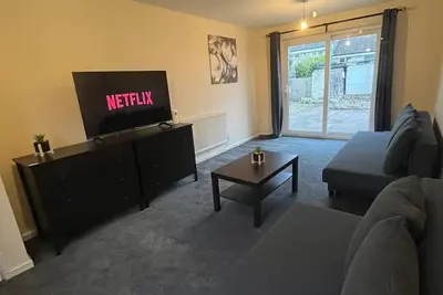 Image de Contractors | Nhs | Business | Nec | Airport\n\n