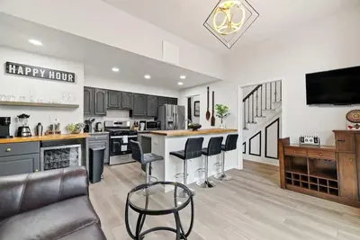 Image de 4br 2ba Perfect for Relaxation, 9 Mins to Downtown