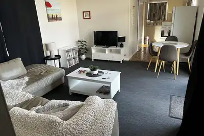 Image de Cosy little white box, everything you need for a little getaway