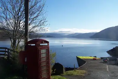 Image de Large lochside house near Skye for groups. Pets welcome