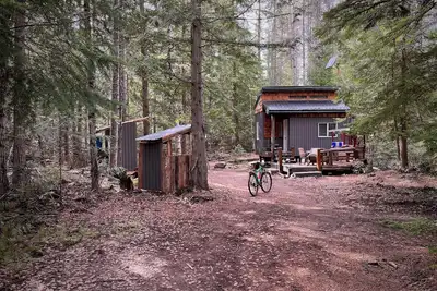 Image de Best West Kootenay Off-Grid Tiny House