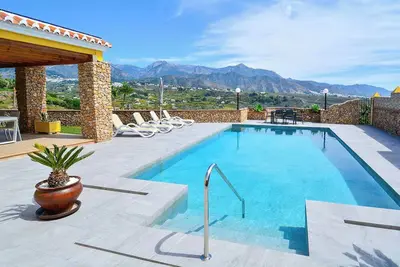 Image de Villa Andrea Nerja - Trois Chambres Villa, Couchages 6