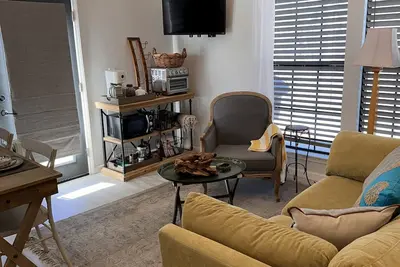 Image de Cottage at Hilltop Estates\n\n