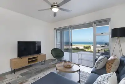 Image de Sea Spray Ag04 - Deux Chambres Appartement, Couchages 4