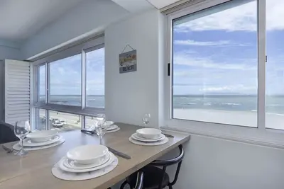 Image de Pips Place 301 - Deux Chambres Appartement, Couchages 4