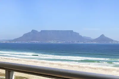 Image de Sea Spray B404 - Deux Chambres Appartement, Couchages 4