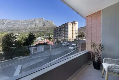 Image de The Cedar Unit 105 - Deux Chambres Appartement, Couchages 4