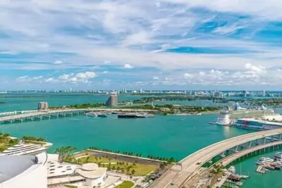 Image de Studio with Amazing Views of Biscayne Bay #3108