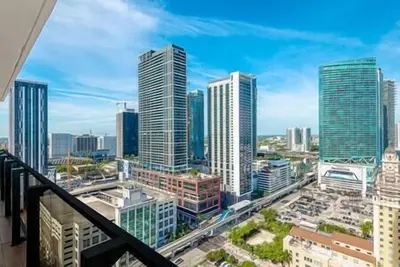 Image de Stylish Lux 3 Bd Condo in Biscayne Boulevard #2001
