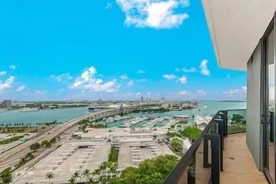 Image de Lux 3 Bd Condo in Biscayne Blvd #1409