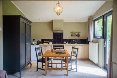 Image de Atlas Guesthouse: your cottage between the woods and Bruges