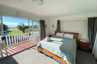 Image de Coastal Charm - Patons Rock