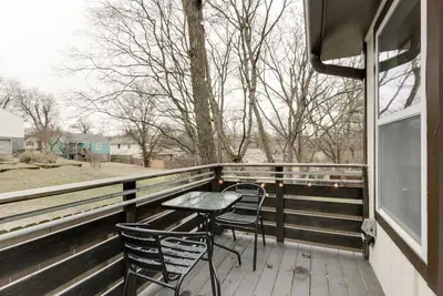 Image de Just Listed, All new, 1 Bedroom-East Nash