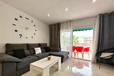 Image de Appartement Confortable à Salou, proche Plage et Centre, Climatisé, WiFi Gratuit, Capacité 6 Personnes