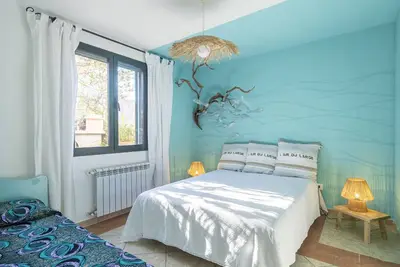 Image de Maison de vacances \"Cara House\" avec terrasse privée et climatisation