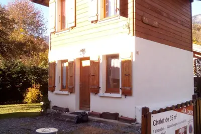 Image de Chalet \"Rekiano À Samoens\" avec vue sur les montagnes, terrasse privée et Wi-Fi