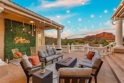 Image de Stunning Red RockViews|Hot Tub|Fire Pit|Game Room|Bar