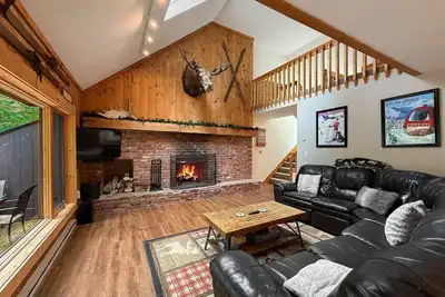 Image de Woodland Retreat | Spacious Family Home + Modern!