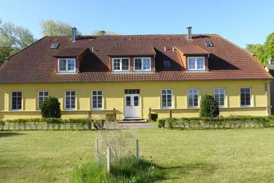 Image de Gut Rattelvitz Galerie E, hochwertig, Sauna, Kamin, eTankstelle, Spielscheune, 15. 000qm Park Land