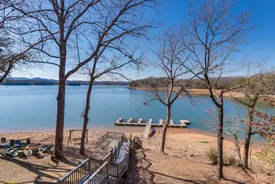 Image de Lakefront Townhome w/ Dock: 6 Mi to Blue Ridge!