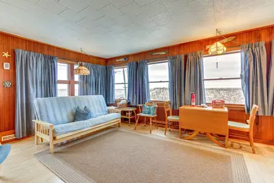 Image de Beachfront Lavallette Home - 2 Mi to Casino Pier!