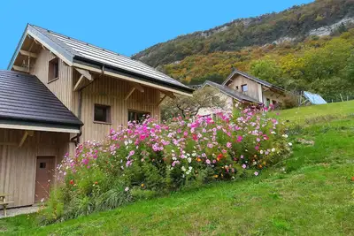 Image de Chalet Neuf Pour 8 Personnes Dans Le Parc Naturel RÉGIONAL De Chartreuse