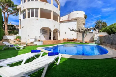 Image de Piscine Privée · Barbecue · Wi-Fi · M308-086 Villa Pomer