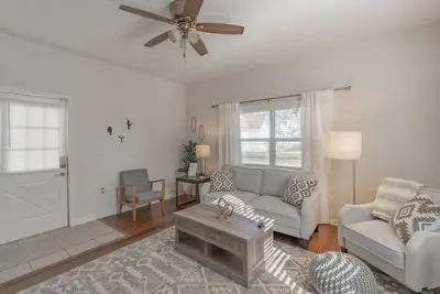 Image de This house is a 2 bedroom(s), 1 bathrooms, located in Marion, In.