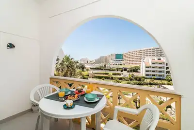 Image de Areyas Pool By ALzira