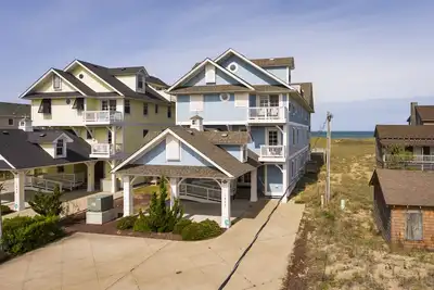 Image de Magnolia Cay 16 Bedroom Oceanfront Home