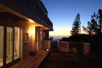 Image de Two Berry House is a wonderful Beach House just a skip from Llandudno Beach