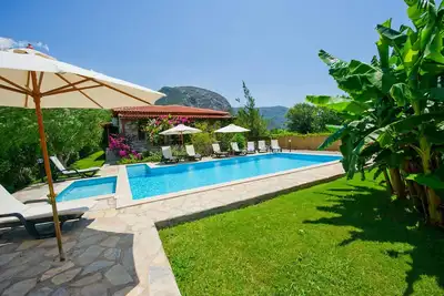 Image de Villa D Louca - Trois Chambres Villa, Couchages 6