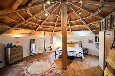 Image de Historic Windmill For Your Countryside Escape