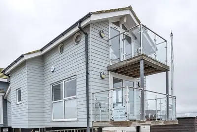Image de The Old Pilot Hut, Felixstowe Ferry, Amazing Views