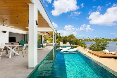 Image de Villa Enjoy in Terres Basses by Fantasia Villas